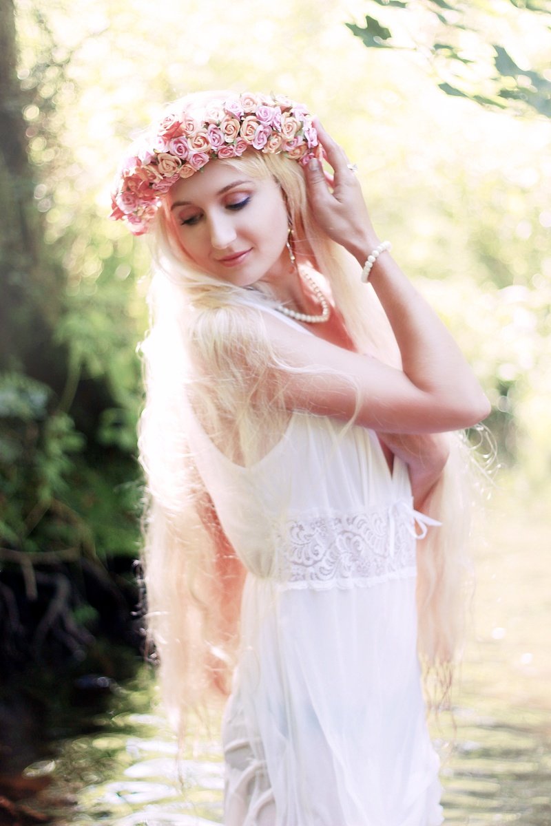 vila venec bile saty